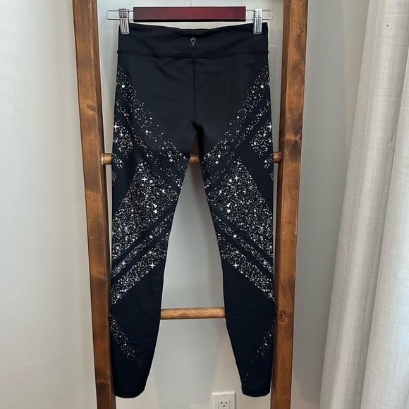 Ivviva by lululemon black leggings - Picture 3 of 7